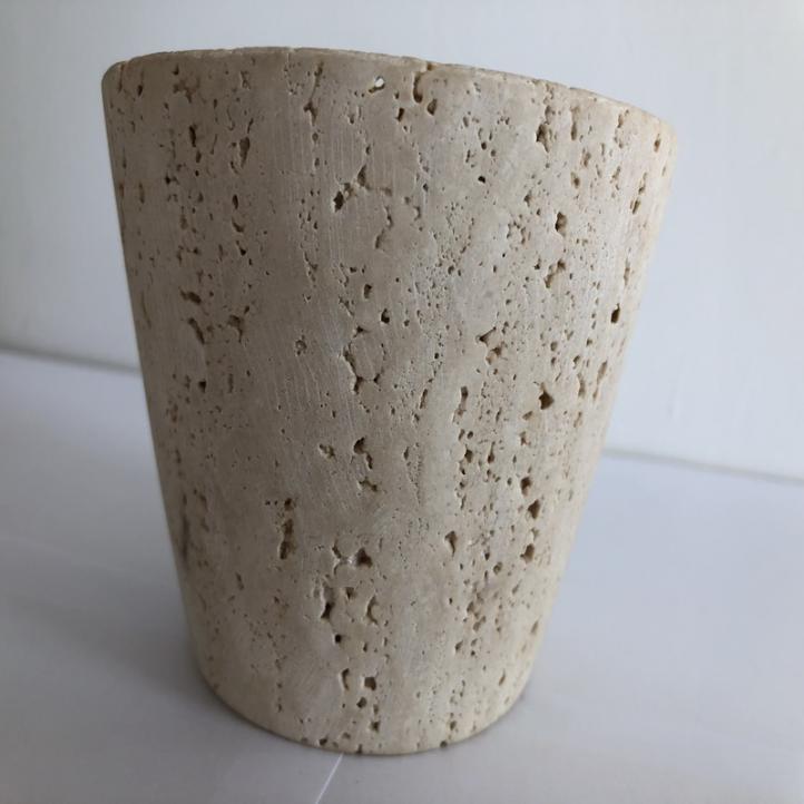 vase en pierre (3)